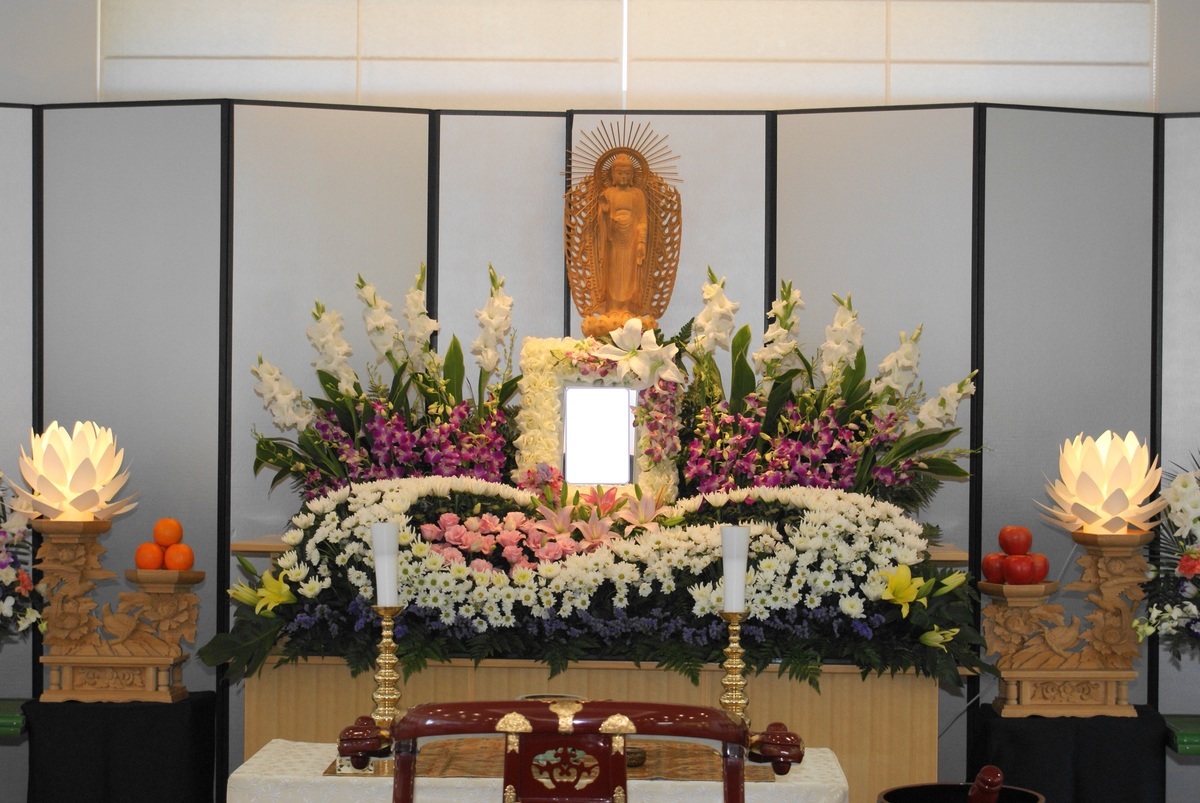 洋花の花祭壇 税込 350 000円